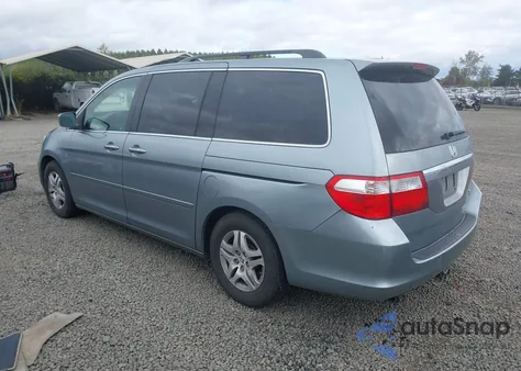 2005 Honda Odyssey Ex-L from USA, damaged, VIN 5FNRL38675B120881